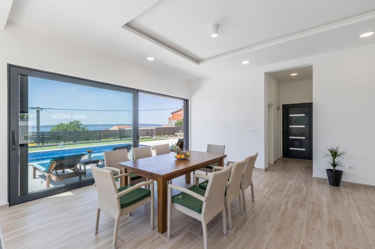 Luxury Villa La Nonna Ana - Heated Pool, Sea View, Near Split Kaštela エクステリア 写真