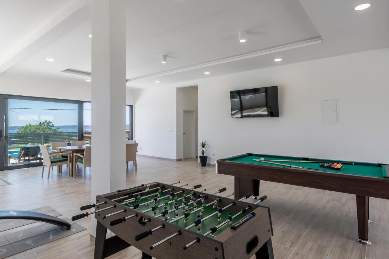 Luxury Villa La Nonna Ana - Heated Pool, Sea View, Near Split Kaštela エクステリア 写真