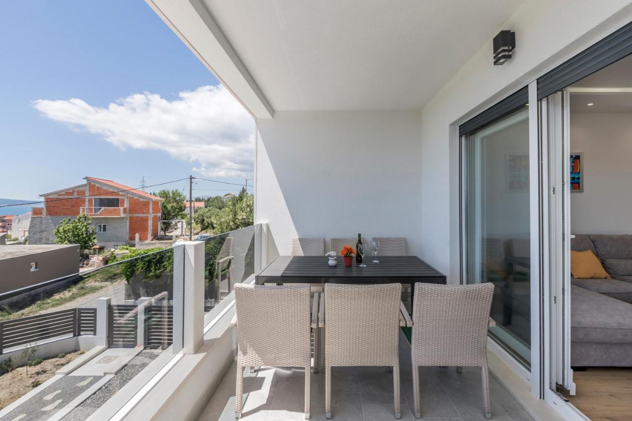 Luxury Villa La Nonna Ana - Heated Pool, Sea View, Near Split Kaštela エクステリア 写真