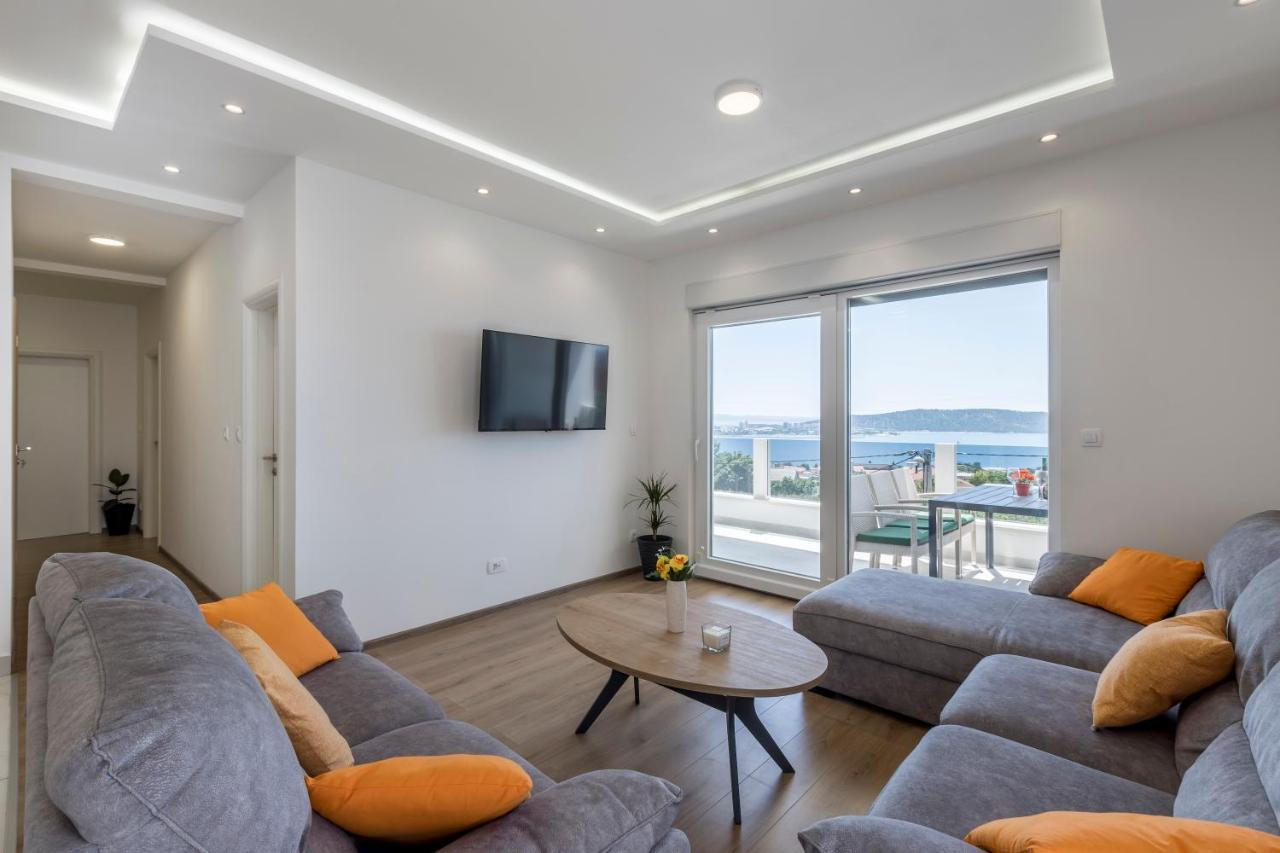 Luxury Villa La Nonna Ana - Heated Pool, Sea View, Near Split Kaštela エクステリア 写真