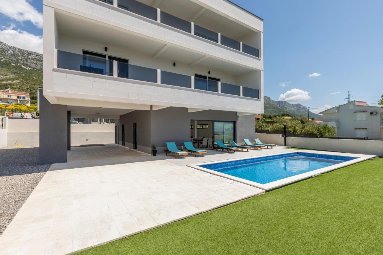 Luxury Villa La Nonna Ana - Heated Pool, Sea View, Near Split Kaštela エクステリア 写真