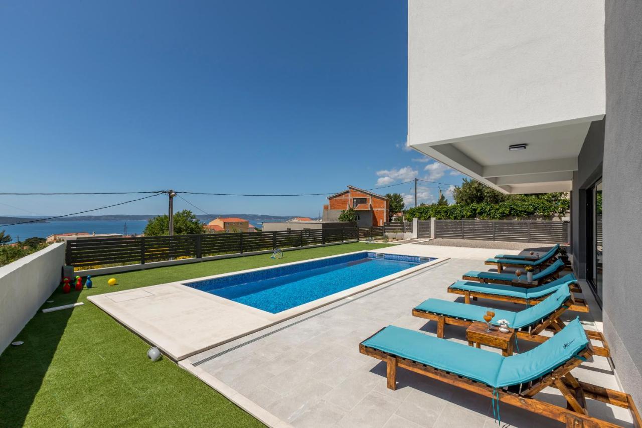 Luxury Villa La Nonna Ana - Heated Pool, Sea View, Near Split Kaštela エクステリア 写真